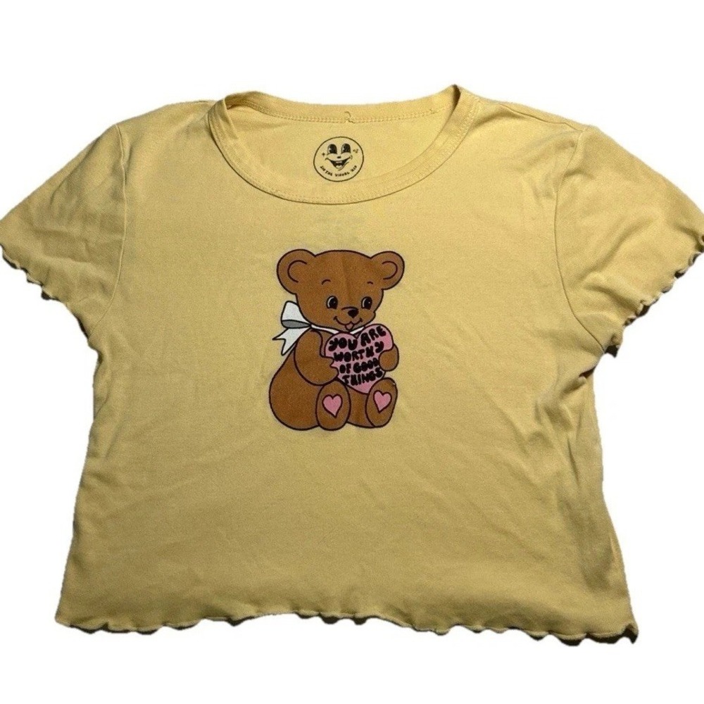 Women's Yellow Teddy Bear Graphic Crop Top Size XS Cute Aesthetic Baby Tee(160)